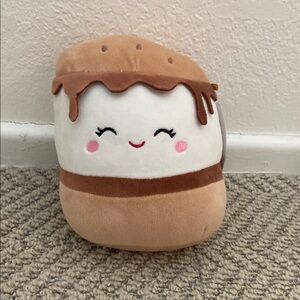 Carmelita the S’mores Squishmallow EUC 7 inches